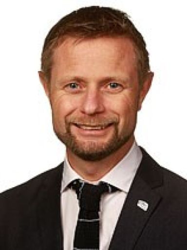 Høie enig i at fødetilbudet i de store byen kan bedres